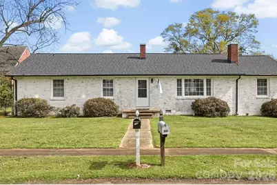 109 Palmetto Street, Cowpens, SC 29330 - Photo 1