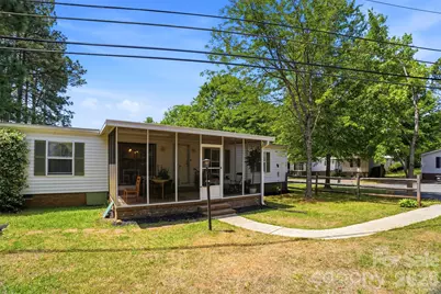 4838 Gearus Drive, Charlotte, NC 28269 - Photo 1