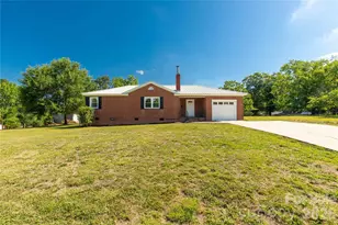 503 N Wylie St, Lancaster, SC 29720 - Photo 1