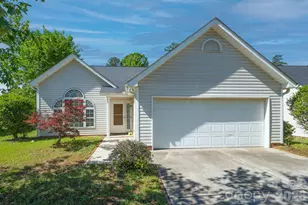 1110 Newfound Hollow Dr, Charlotte, NC 28214 - Photo 1