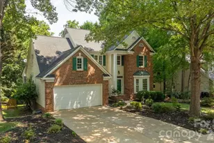 5217 Fairvista Dr, Charlotte, NC 28269 - Photo 1