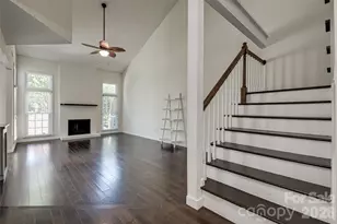9235 N Vicksburg Park Ct, Charlotte, NC 28210 - Photo 1