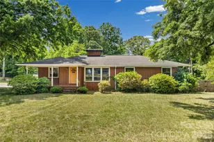 7233 Tuckaseegee Rd, Charlotte, NC 28214 - Photo 1