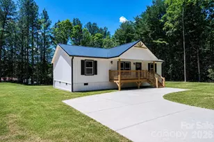 2918 Ivory Pl, Granite Falls, NC 28630 - Photo 1
