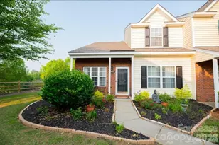 16855 Greenlawn Hills Ct, Charlotte, NC 28213 - Photo 1