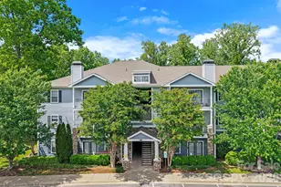 400 Vista Lake Dr, Candler, NC 28715 - Photo 1