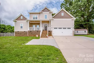 3211 Oakdale Road, Charlotte, NC 28216 - Photo 1