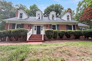 318 Valley Stream Rd, Statesville, NC 28677 - Photo 1