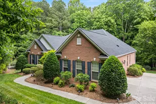101 Woodwinds Dr, Mount Holly, NC 28120 - Photo 1