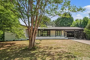 1831 Elizabeth Oaks Ave, Charlotte, NC 28216 - Photo 1