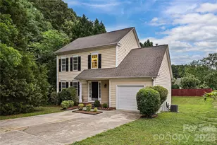 9820 Aaronda Ct, Charlotte, NC 28213 - Photo 1