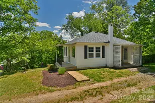 101 E Skyland Cir, Asheville, NC 28804 - Photo 1