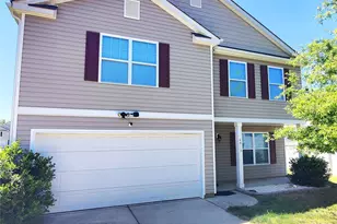 6915 Nathan Dr, Charlotte, NC 28269 - Photo 1