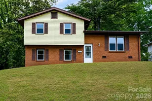 5001 Springview Rd, Charlotte, NC 28213 - Photo 1