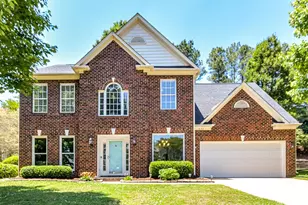 620 Meadow Lake Dr, Matthews, NC 28105 - Photo 1