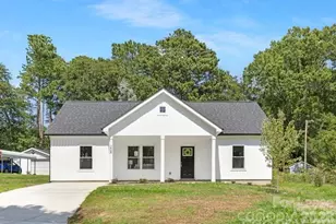 208 Graham St, Gastonia, NC 28052 - Photo 1