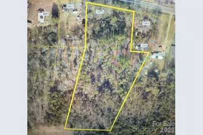 3375 9th Avenue Drive NW, Hickory, NC 28601 - Photo 1