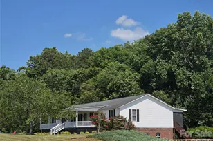320 Huffstetler Lake Rd, Dallas, NC 28034 - Photo 1