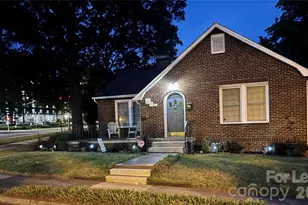 223 Victoria Ave, Charlotte, NC 28202 - Photo 1