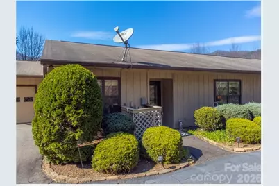 176 Woodside Villas Drive, Franklin, NC 28734 - Photo 1