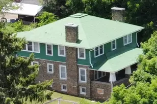 131 Church St, Waynesville, NC 28786 - Photo 1