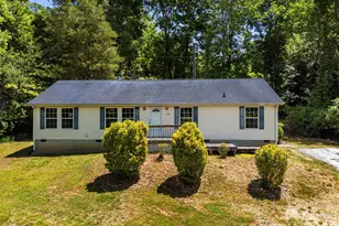 142 Josiah Ln, Hendersonville, NC 28792 - Photo 1