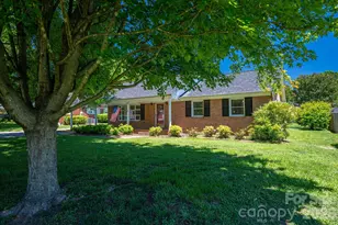 1920 Echo Ln, Gastonia, NC 28052 - Photo 1