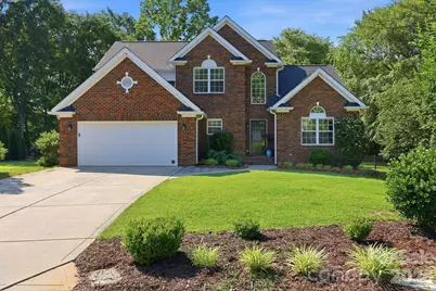 15704 Framingham Lane, Huntersville, NC 28078 - Photo 1