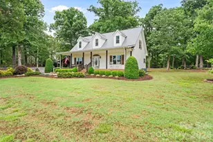 1744 Lowe Dr, Catawba, NC 28609 - Photo 1