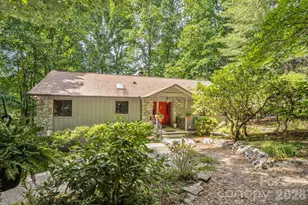 36 Foxglove Rd, Hendersonville, NC 28739 - Photo 1