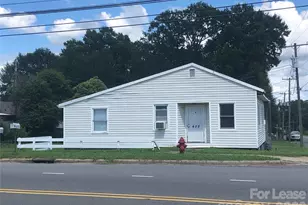 402 N Broad St, Gastonia, NC 28054 - Photo 1