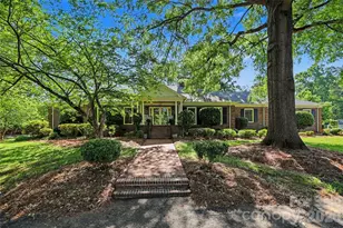 930 Scotch Dr, Gastonia, NC 28054 - Photo 1