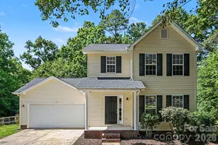 12505 Britton Wood Pl, Charlotte, NC 28278 - Photo 1