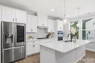 14010 Loyola Ridge Dr, Charlotte, NC 28277 - Photo 1