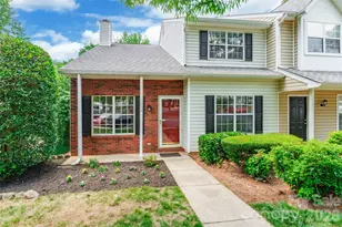 5840 Prescott Ct, Charlotte, NC 28269 - Photo 1