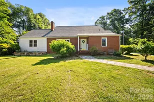 19341 S Nc Hwy 109 Hwy, Denton, NC 27239 - Photo 1