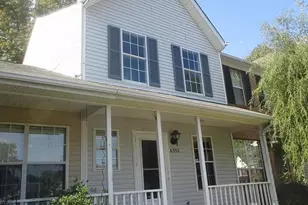 6332 Windsor Gate Ln, Charlotte, NC 28215 - Photo 1