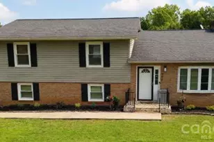 1984 Crestdale Ln, Newton, NC 28658 - Photo 1
