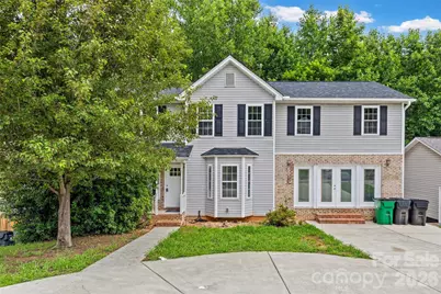 6226 Dumont Lane, Charlotte, NC 28269 - Photo 1