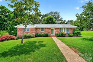 35 Mountain Terrace, Asheville, NC 28806 - Photo 1
