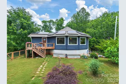 63 Beverly Road W, Asheville, NC 28806 - Photo 1