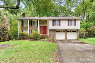 6534 Rollingridge Dr, Charlotte, NC 28211 - Photo 1