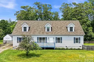 40 Liberty Rd, Candler, NC 28715 - Photo 1