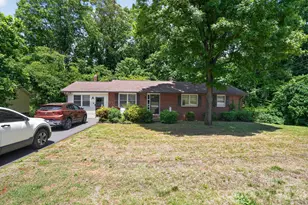 2291 19th Ave NE, Hickory, NC 28601 - Photo 1