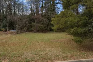 2736 Capitol Dr, Charlotte, NC 28208 - Photo 1