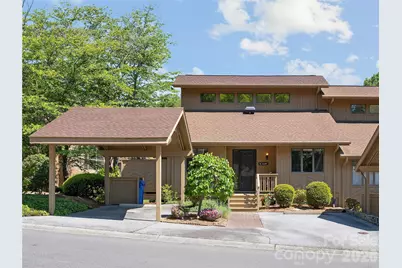 905 Red Oak Drive, Hendersonville, NC 28791 - Photo 1