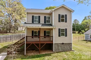 3130 Celia Ave, Charlotte, NC 28216 - Photo 1