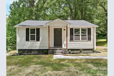 1228 Wilmington Avenue, Statesville, NC 28677 - Photo 1