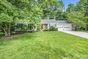 606 Woodberry Ct, Fletcher, NC 28732 - Photo 1