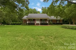 3285 Horseshoe Trail, Fort Mill, SC 29708 - Photo 1